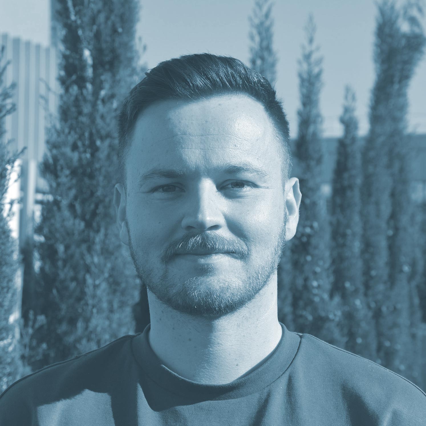 Simon Donike