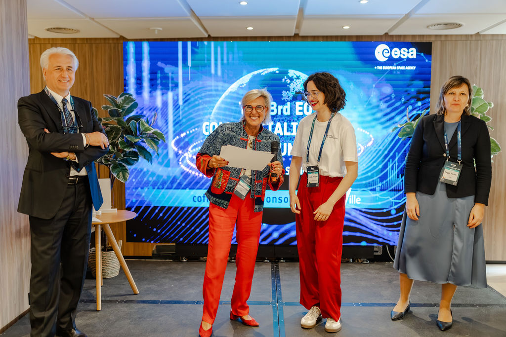 https://philab.esa.int/wp-content/uploads/sites/3/2026/05/ESA_3RD_EO_COMMERCIALISATION_FORUM-107.jpg