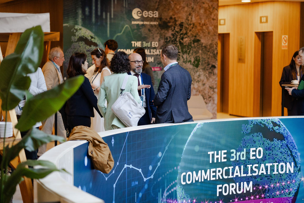 https://philab.esa.int/wp-content/uploads/sites/3/2026/05/ESA_3RD_EO_COMMERCIALISATION_FORUM-13.jpg