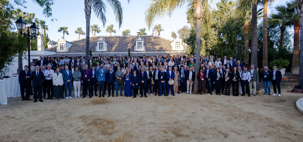 https://philab.esa.int/wp-content/uploads/sites/3/2026/05/ESA_3RD_EO_COMMERCIALISATION_FORUM-152-C.jpg