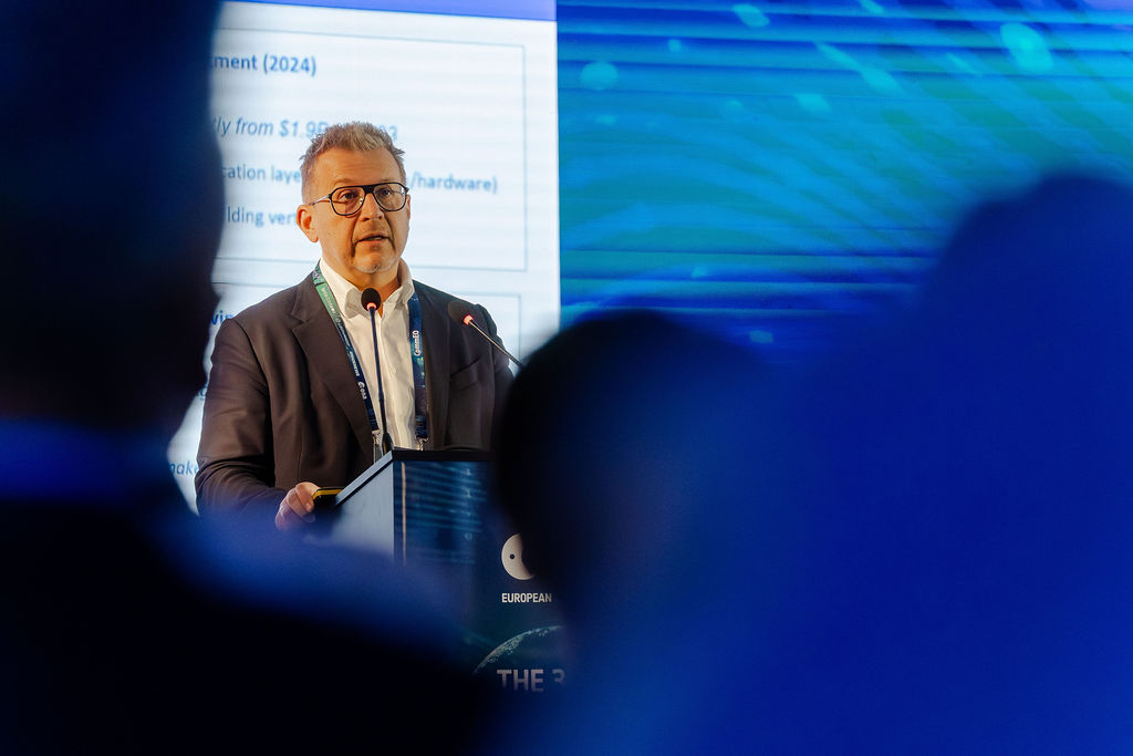 https://philab.esa.int/wp-content/uploads/sites/3/2026/05/ESA_3RD_EO_COMMERCIALISATION_FORUM-44.jpg