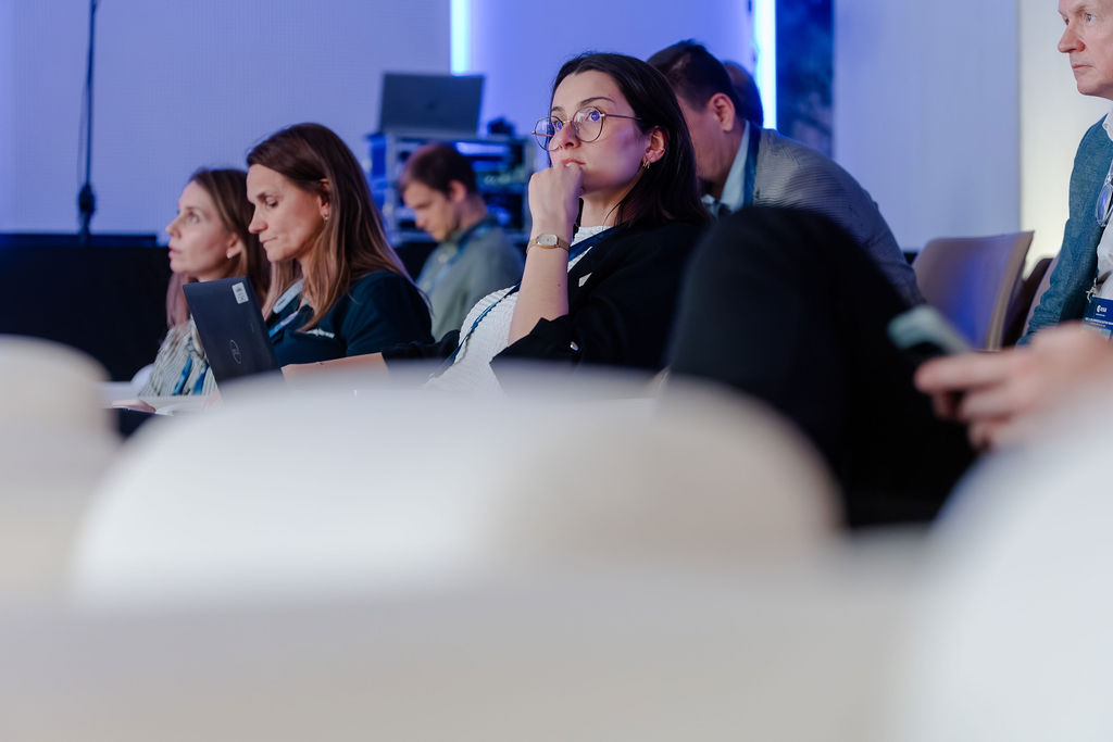https://philab.esa.int/wp-content/uploads/sites/3/2026/05/ESA_3RD_EO_COMMERCIALISATION_FORUM-92.jpg