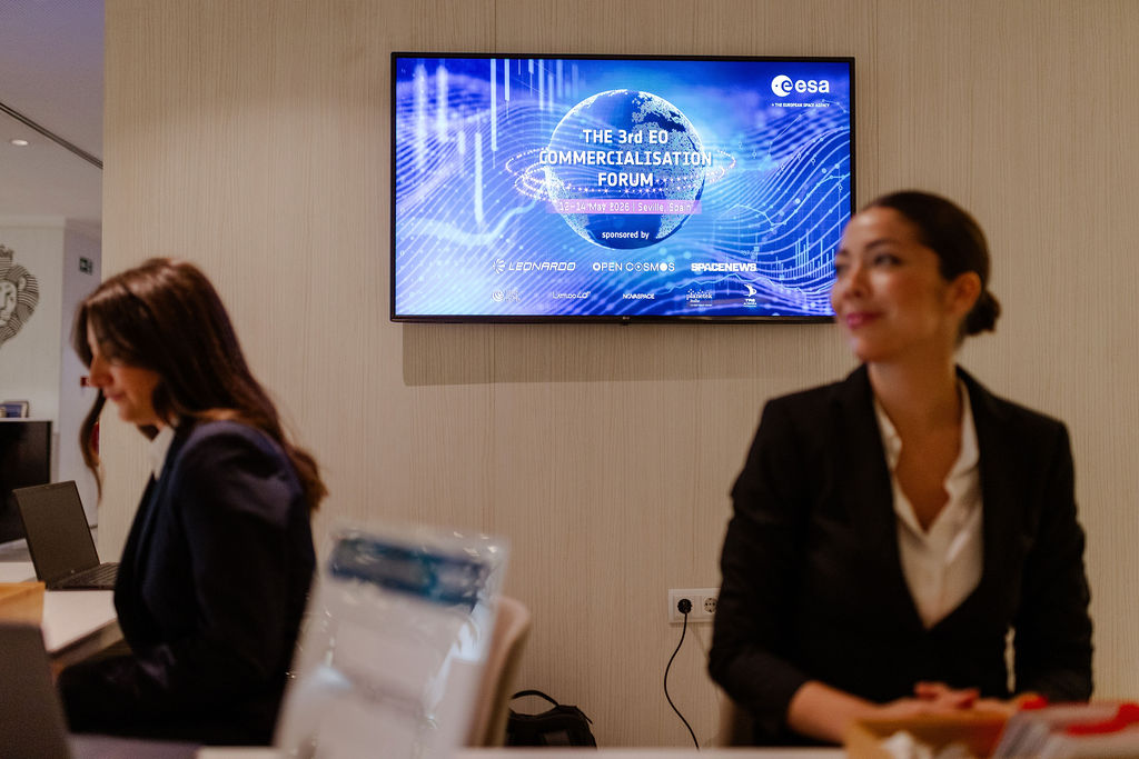 https://philab.esa.int/wp-content/uploads/sites/3/2026/05/ESA_3RD_EO_COMMERCIALISATION_FORUM.jpg