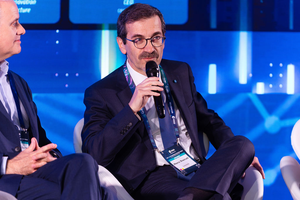 https://philab.esa.int/wp-content/uploads/sites/3/2026/05/ESA_3RD_EO_COMMERCIALISATION_FORUM_DAY_2-10.jpg