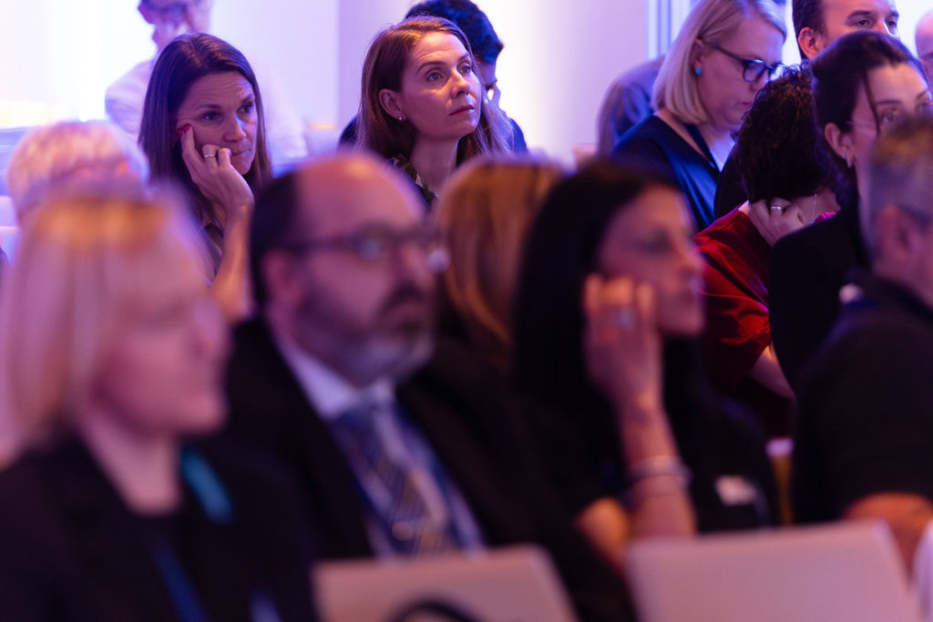 https://philab.esa.int/wp-content/uploads/sites/3/2026/05/ESA_3RD_EO_COMMERCIALISATION_FORUM_DAY_2-16.jpg