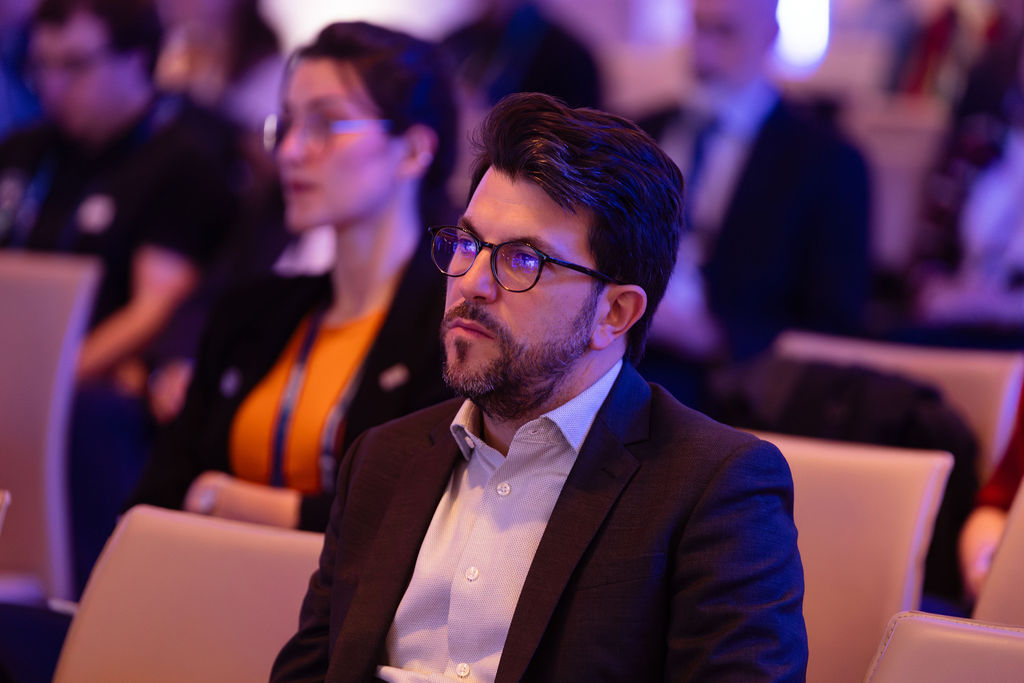 https://philab.esa.int/wp-content/uploads/sites/3/2026/05/ESA_3RD_EO_COMMERCIALISATION_FORUM_DAY_2-6.jpg
