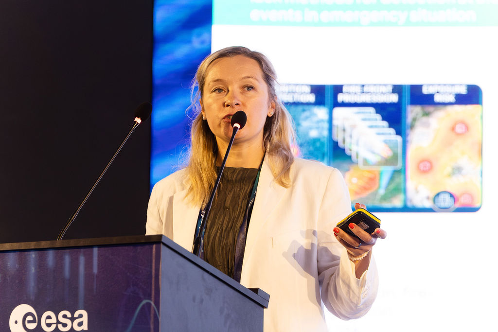 https://philab.esa.int/wp-content/uploads/sites/3/2026/05/ESA_3RD_EO_COMMERCIALISATION_FORUM_DAY_2-76.jpg