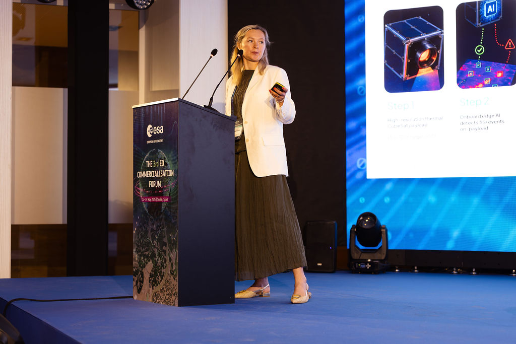 https://philab.esa.int/wp-content/uploads/sites/3/2026/05/ESA_3RD_EO_COMMERCIALISATION_FORUM_DAY_2-80.jpg