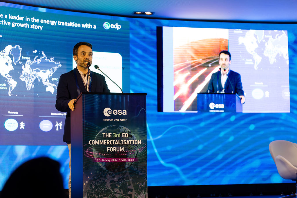 https://philab.esa.int/wp-content/uploads/sites/3/2026/05/ESA_3RD_EO_COMMERCIALISATION_FORUM_DAY_2-91.jpg