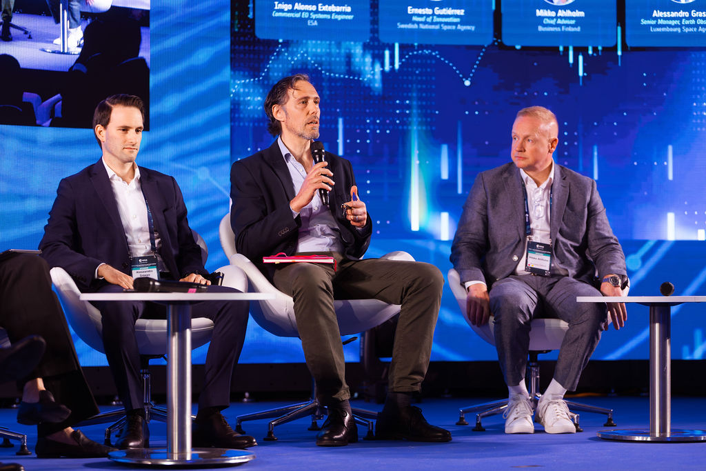https://philab.esa.int/wp-content/uploads/sites/3/2026/05/ESA_3RD_EO_COMMERCIALISATION_FORUM_DAY_3-103.jpg