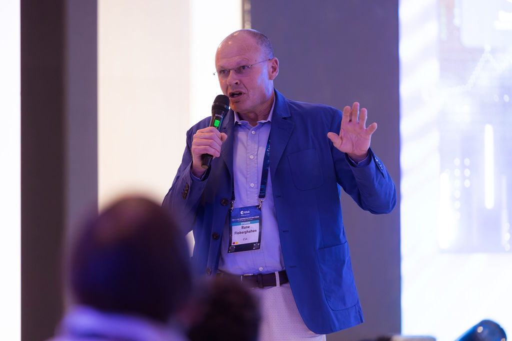 https://philab.esa.int/wp-content/uploads/sites/3/2026/05/ESA_3RD_EO_COMMERCIALISATION_FORUM_DAY_3-116.jpg