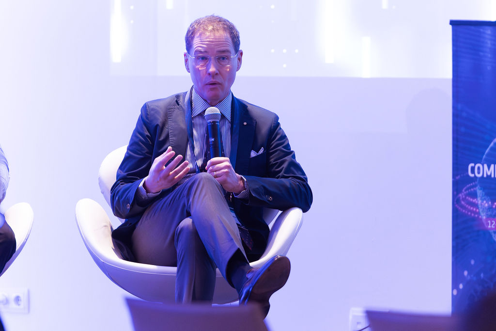 https://philab.esa.int/wp-content/uploads/sites/3/2026/05/ESA_3RD_EO_COMMERCIALISATION_FORUM_DAY_3-23.jpg