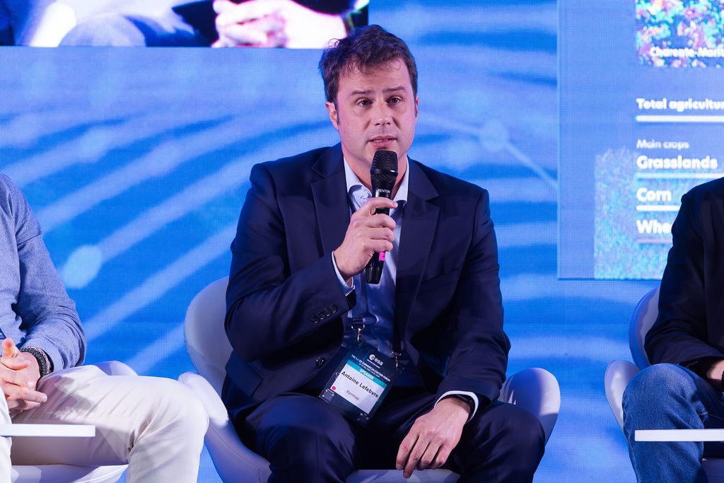 https://philab.esa.int/wp-content/uploads/sites/3/2026/05/ESA_3RD_EO_COMMERCIALISATION_FORUM_DAY_3-29.jpg