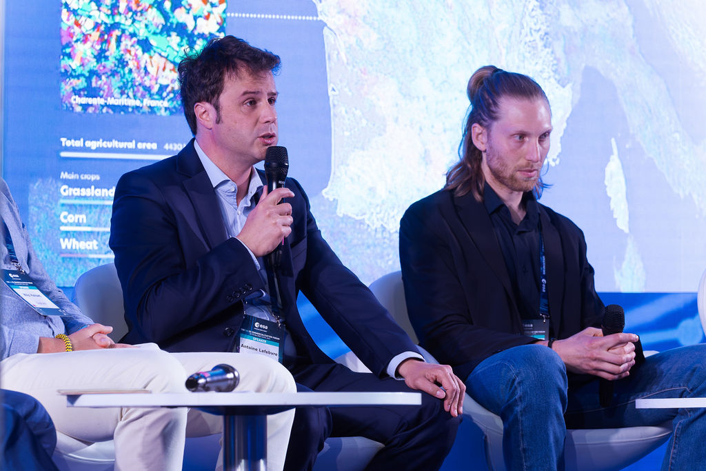 https://philab.esa.int/wp-content/uploads/sites/3/2026/05/ESA_3RD_EO_COMMERCIALISATION_FORUM_DAY_3-30.jpg