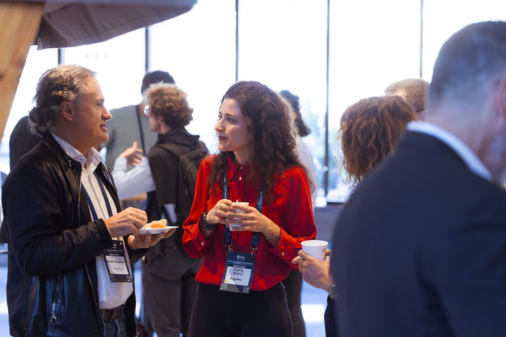 https://philab.esa.int/wp-content/uploads/sites/3/2026/05/ESA_3RD_EO_COMMERCIALISATION_FORUM_DAY_3-41.jpg