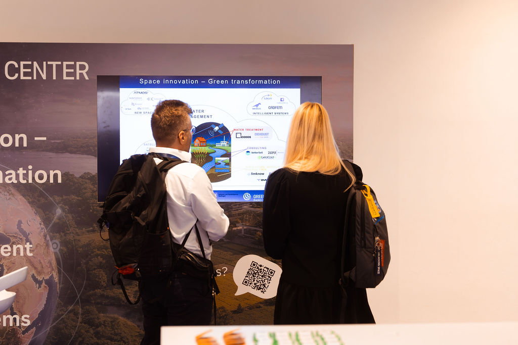 https://philab.esa.int/wp-content/uploads/sites/3/2026/05/ESA_3RD_EO_COMMERCIALISATION_FORUM_DAY_3-48.jpg