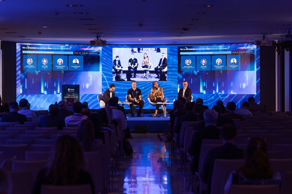 https://philab.esa.int/wp-content/uploads/sites/3/2026/05/ESA_3RD_EO_COMMERCIALISATION_FORUM_DAY_3-77.jpg