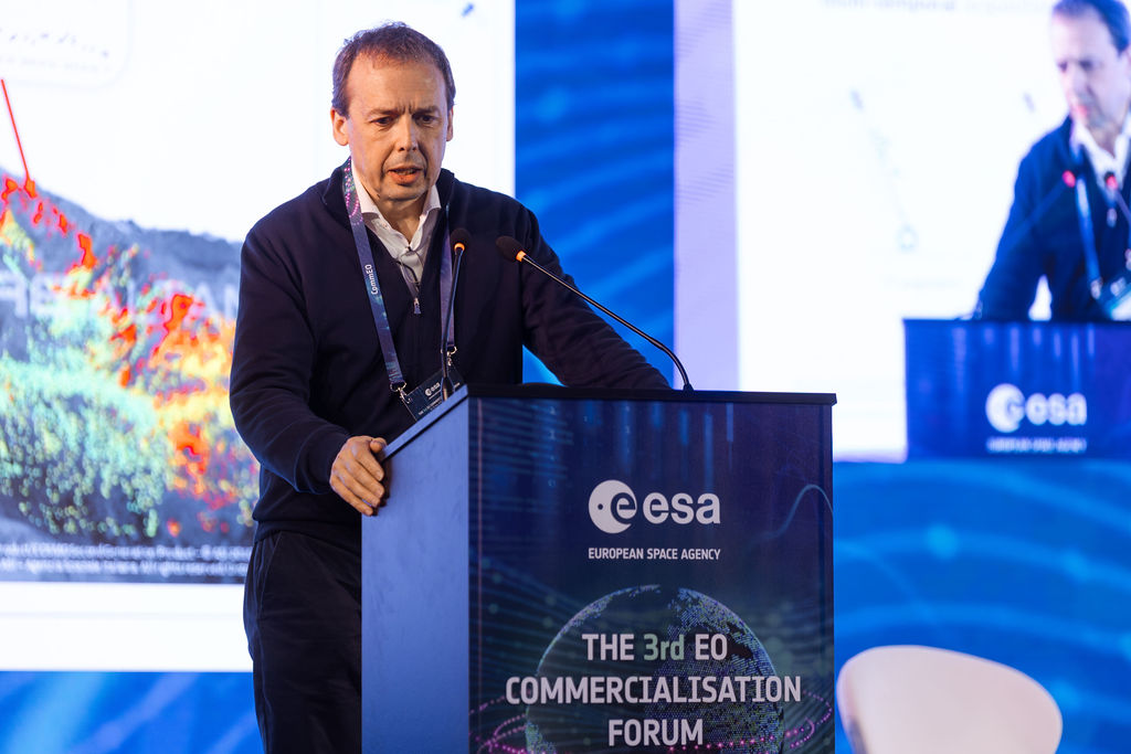 https://philab.esa.int/wp-content/uploads/sites/3/2026/05/ESA_3RD_EO_COMMERCIALISATION_FORUM_DAY_3-96.jpg