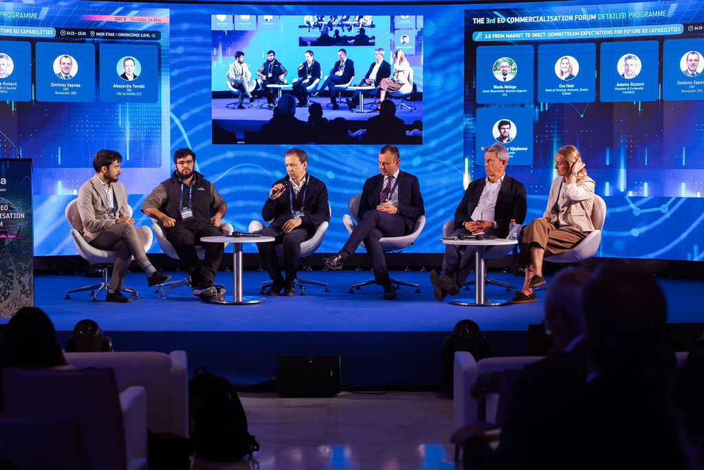 https://philab.esa.int/wp-content/uploads/sites/3/2026/05/ESA_3RD_EO_COMMERCIALISATION_FORUM_DAY_3-99.jpg
