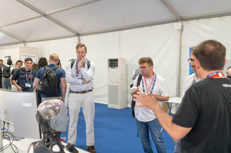 ESA_DAY1_021