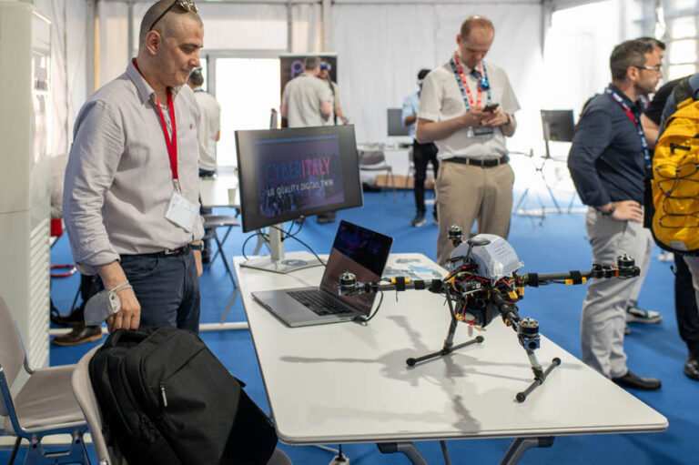 ESA_DAY1_026