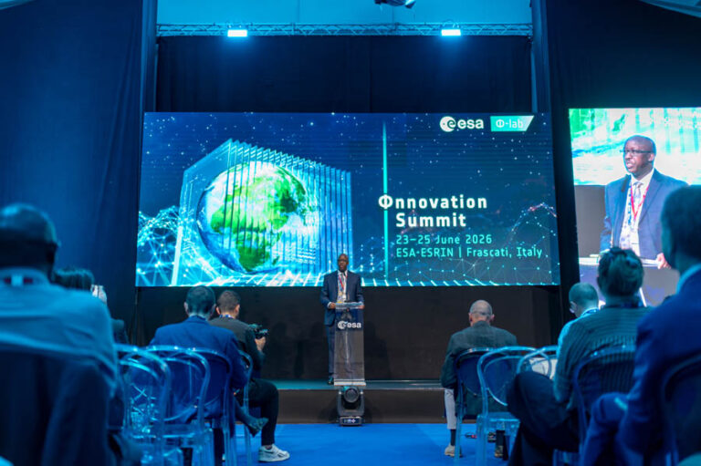 ESA_DAY1_167
