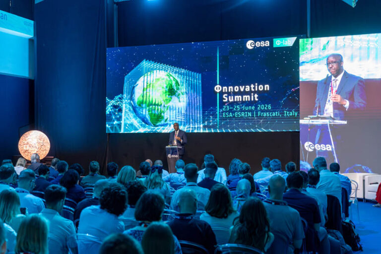 ESA_DAY1_175