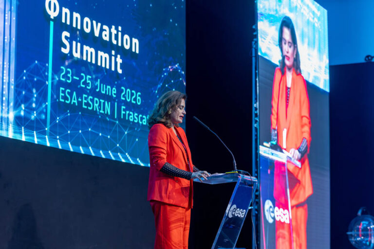 ESA_DAY1_179