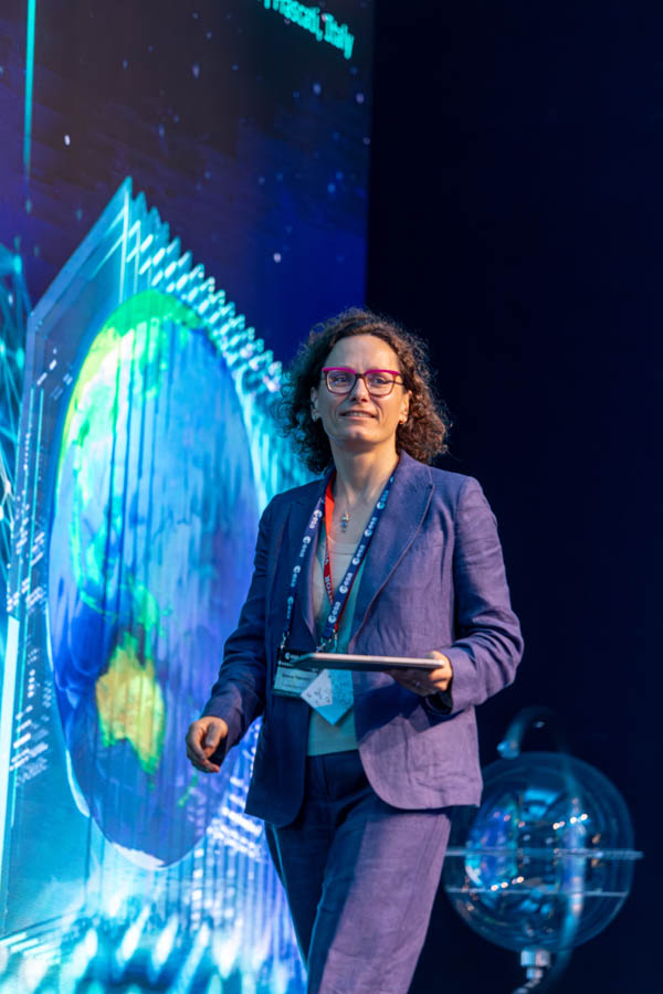 ESA_DAY1_182