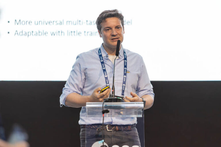 ESA_DAY1_247