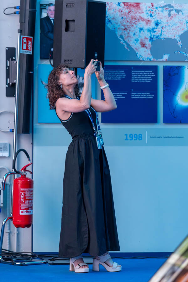 ESA_DAY1_259