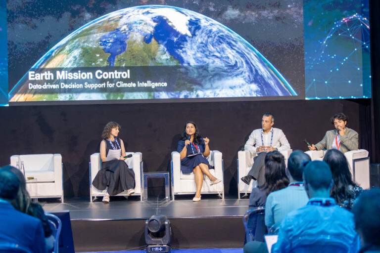 ESA_DAY1_296