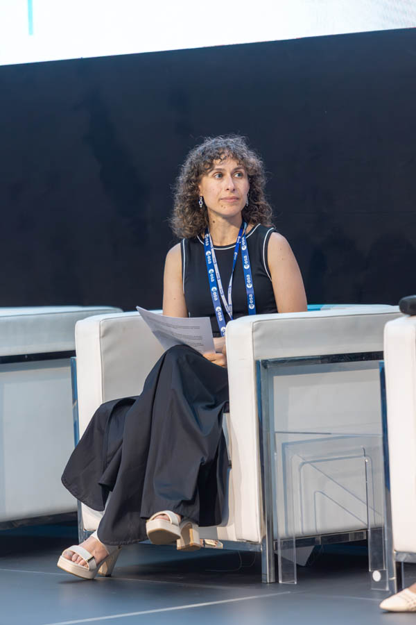 ESA_DAY1_307