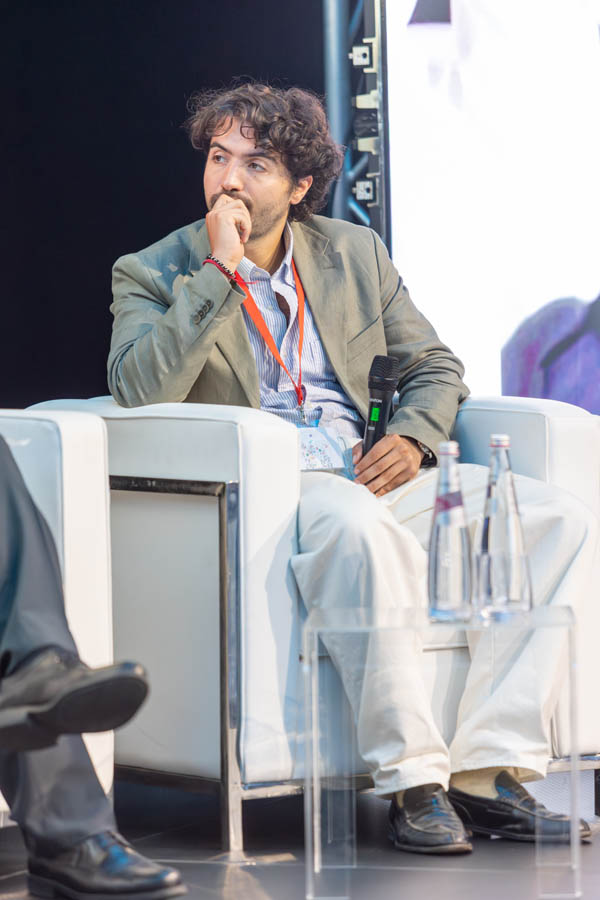 ESA_DAY1_312