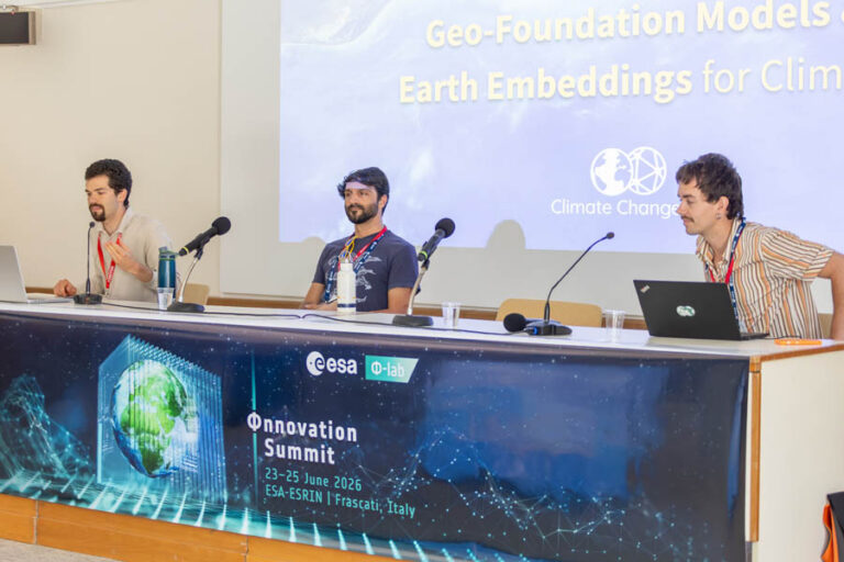 ESA_DAY1_342
