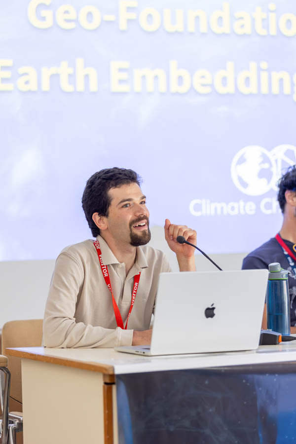 ESA_DAY1_344