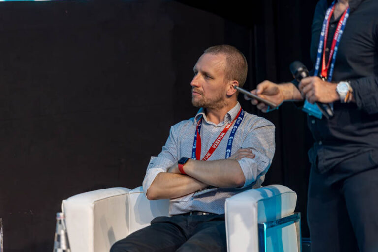 ESA_DAY1_378