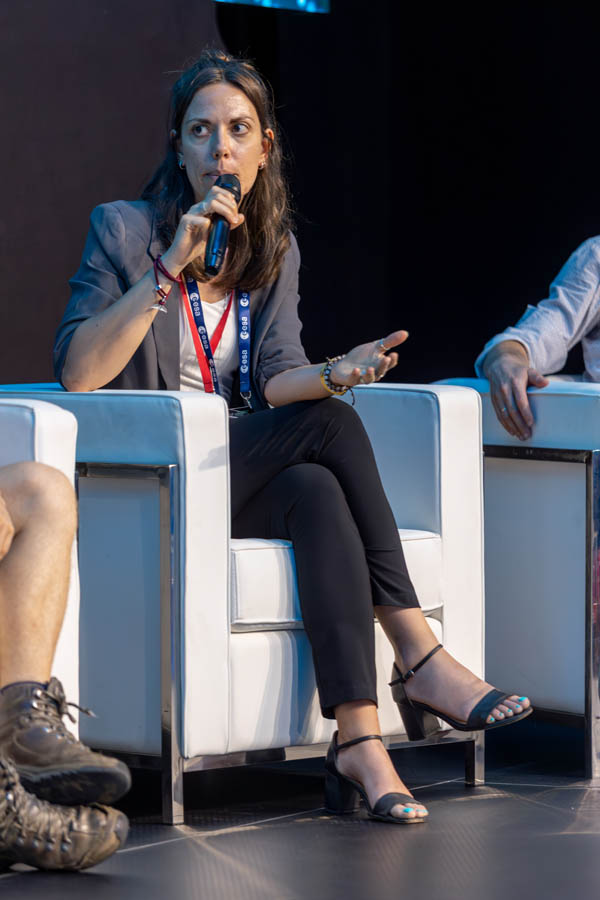 ESA_DAY1_382