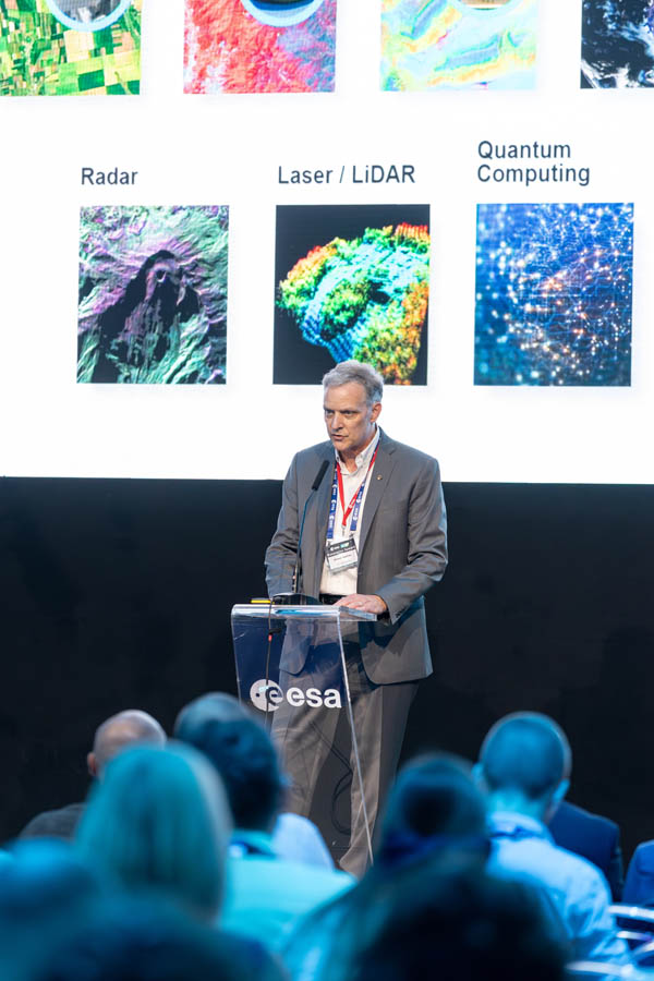 ESA_DAY1_534