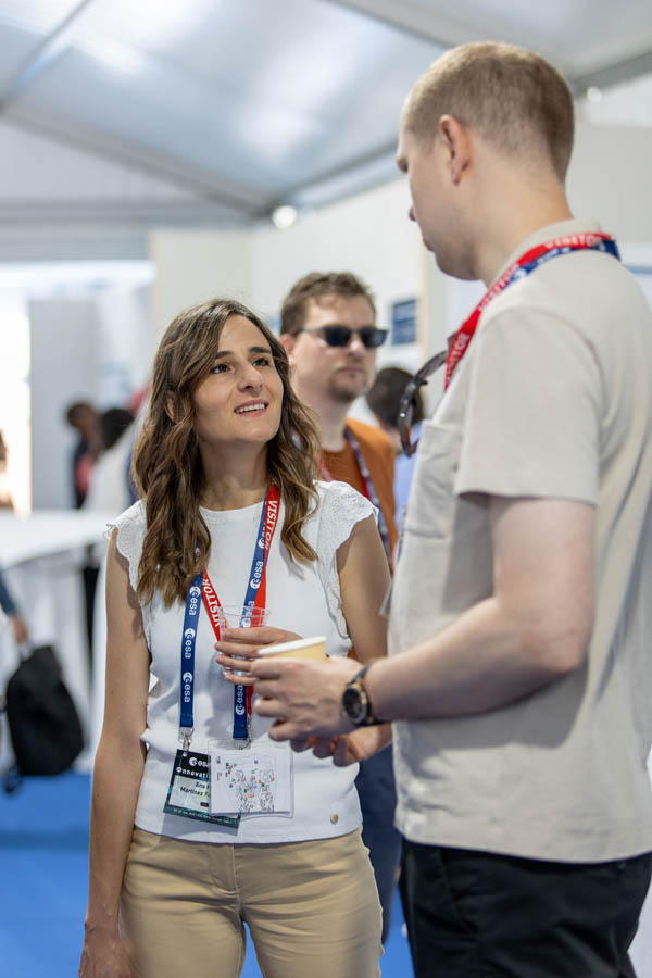 ESA_DAY2_021