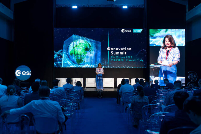 ESA_DAY2_024