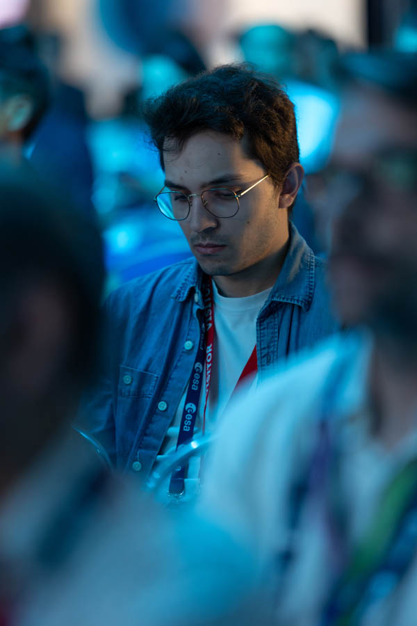 ESA_DAY2_048