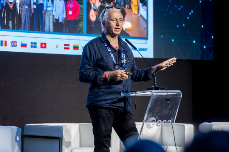 ESA_DAY2_055
