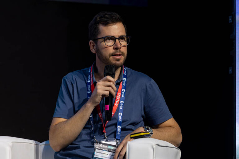 ESA_DAY2_092