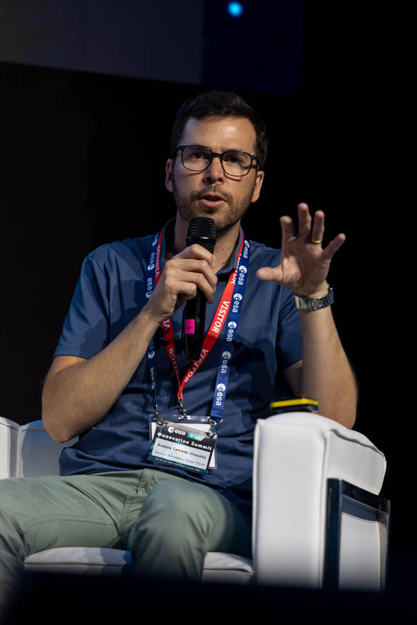 ESA_DAY2_094