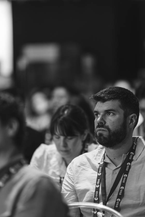 ESA_DAY2_096
