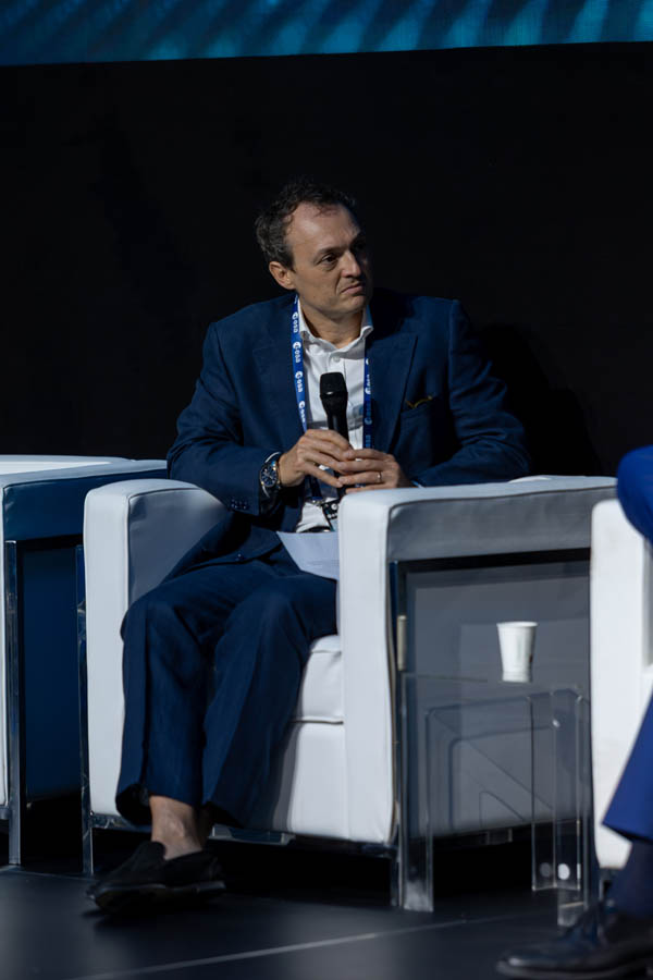 ESA_DAY2_119