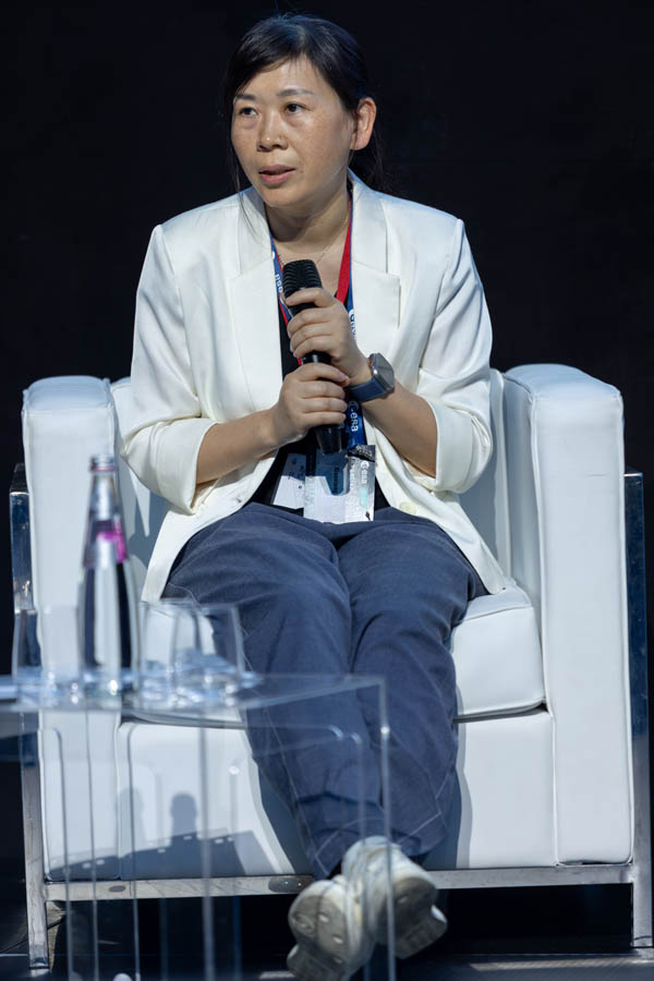 ESA_DAY2_140