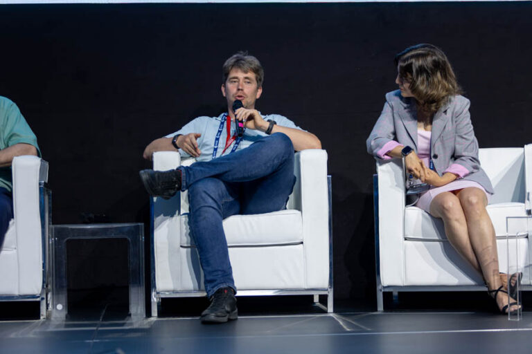 ESA_DAY2_157