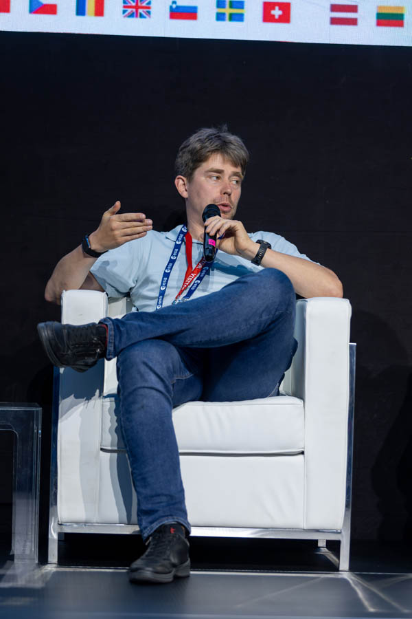 ESA_DAY2_159